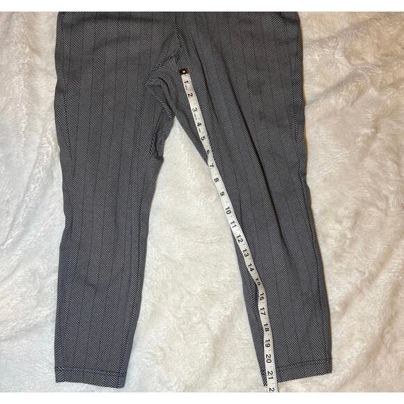 Women's XL Studio Ponte Slim Fix Pixie Pant. Black HerringboneTorrid Size 00 - Picture 9 of 9